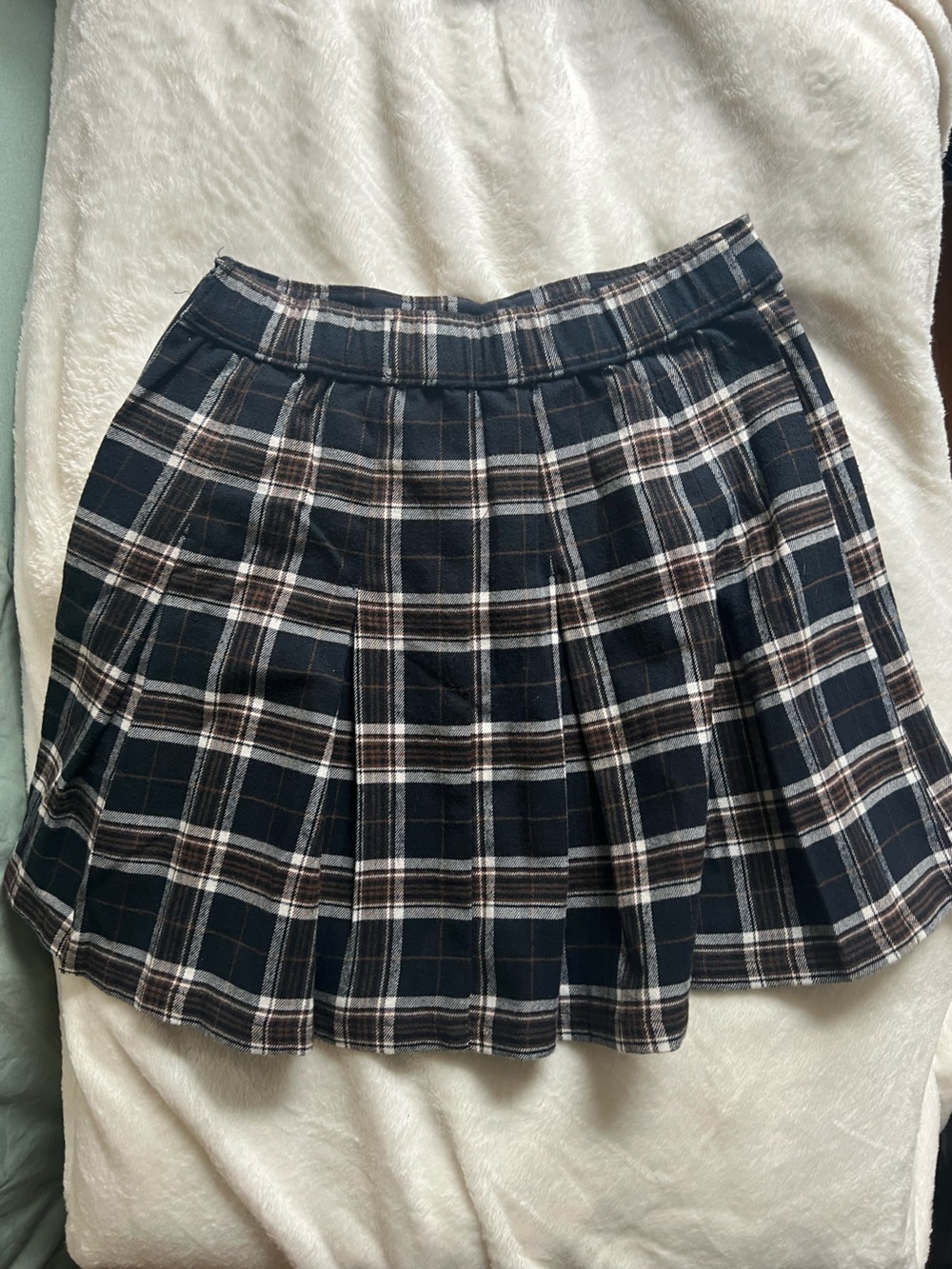 Hollister Black and Brown Plaid Pleated Skater Skirt